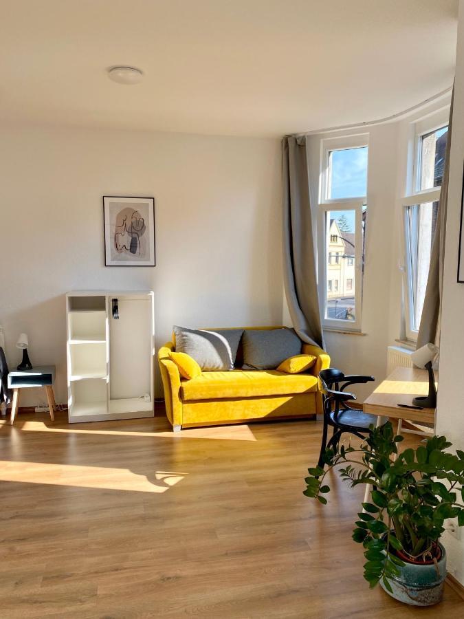 2 Rooms, Free Parking, 25 Min To Duesseldorf, 150 Mbps Wlan Duisburg Dış mekan fotoğraf